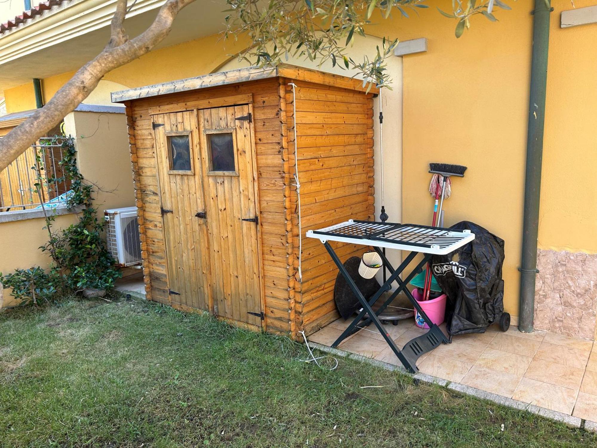 ラ・マッダレーナLa Casa Azzurraアパートメント エクステリア 写真